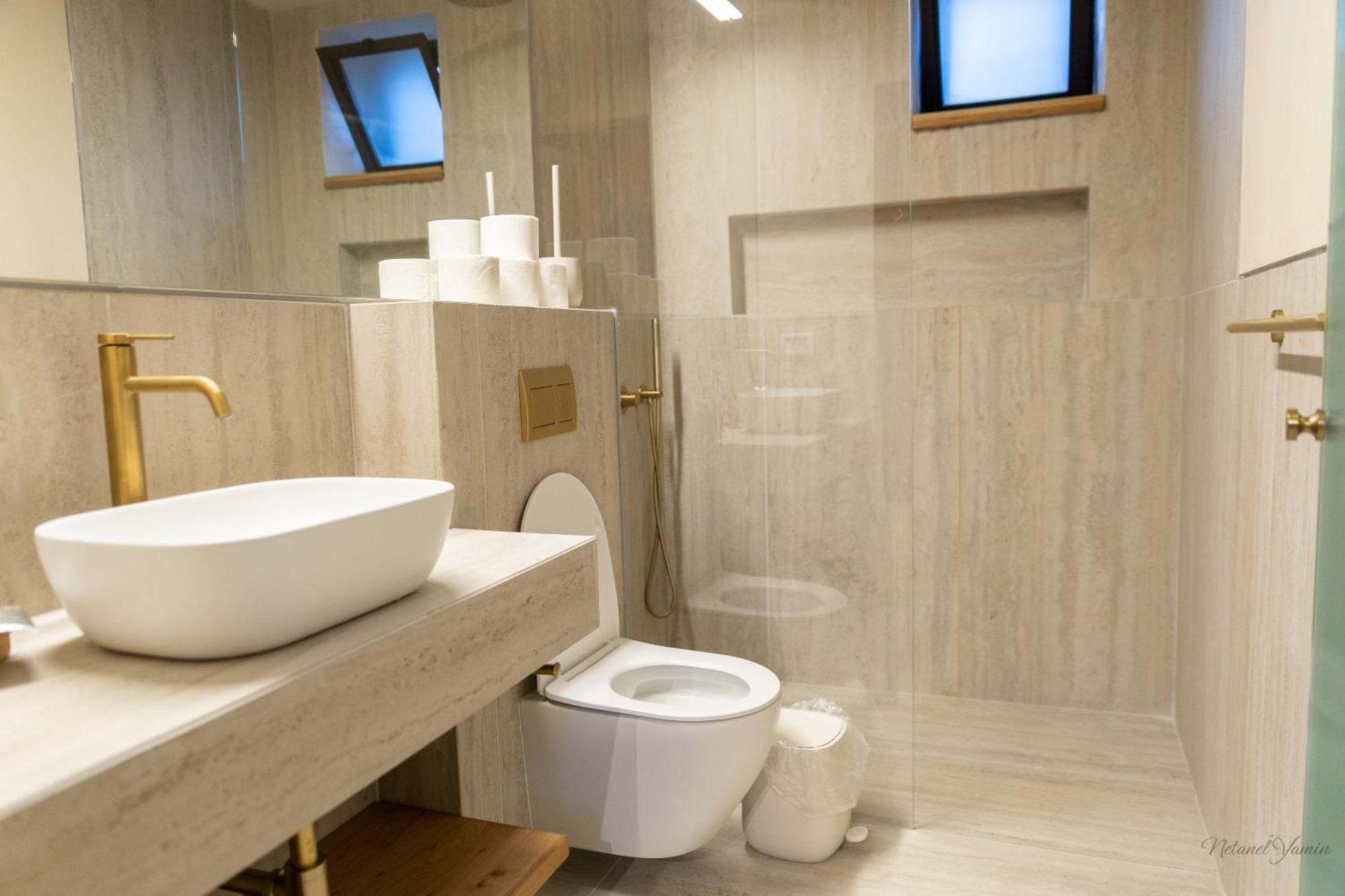 Hagafen Boutique Suites Зихрон Яков Екстериор снимка