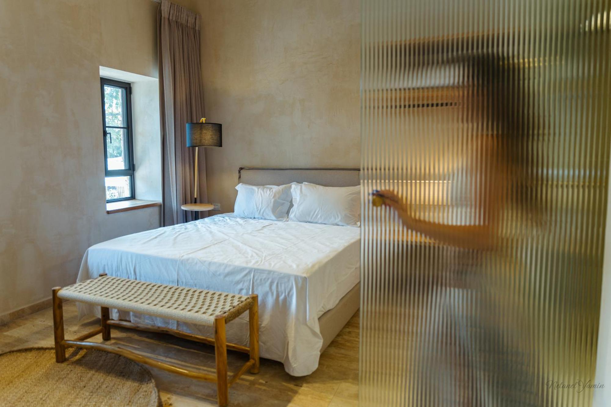 Hagafen Boutique Suites Зихрон Яков Екстериор снимка
