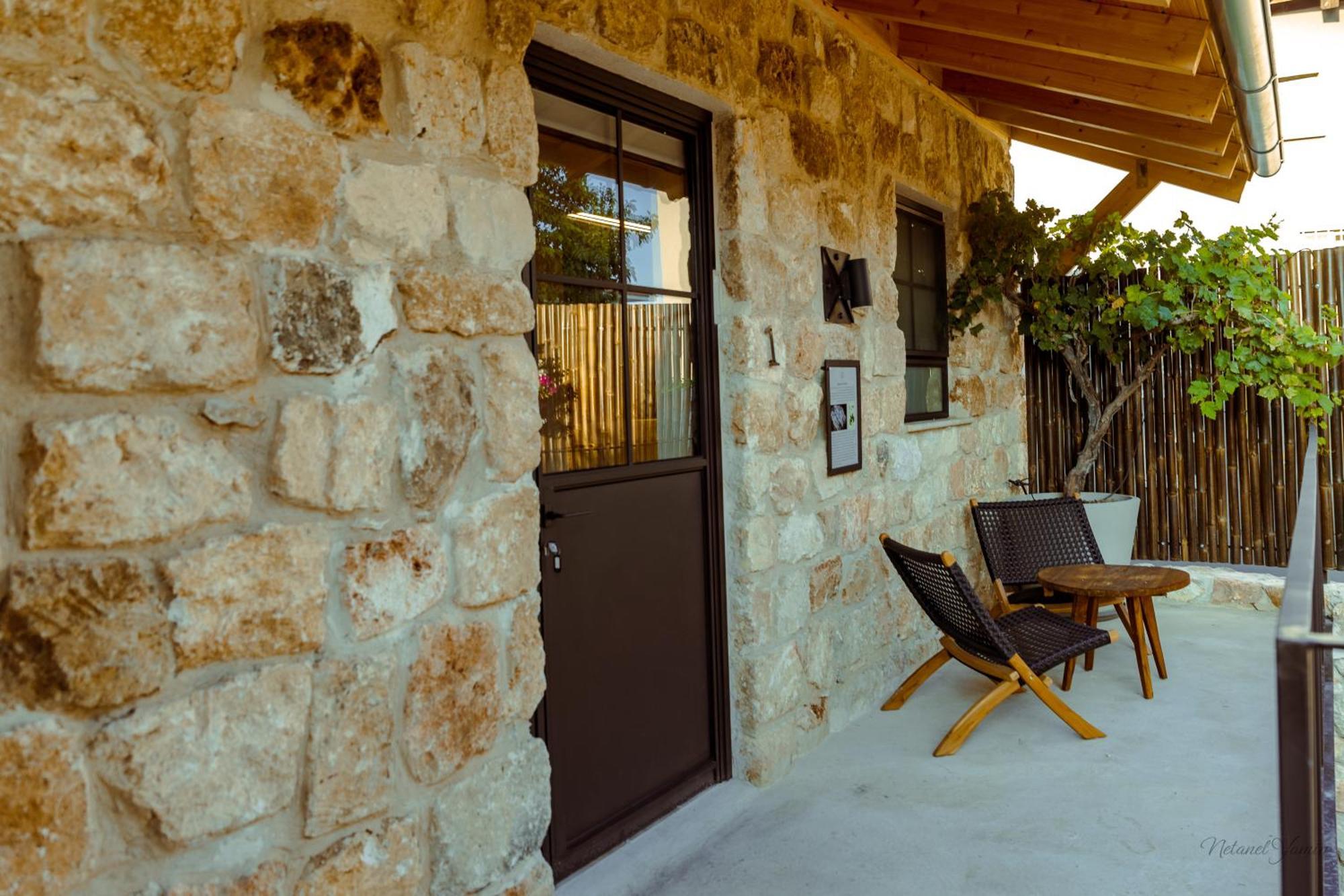 Hagafen Boutique Suites Зихрон Яков Екстериор снимка