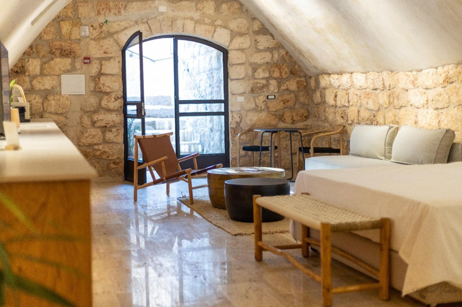 Hagafen Boutique Suites Зихрон Яков Екстериор снимка